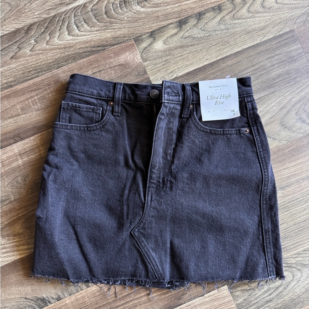 Abercrombie & Fitch Denim Ultra High Rise Skirt